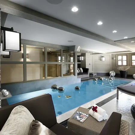 Ξενοδοχείο Le K2 Palace 5*