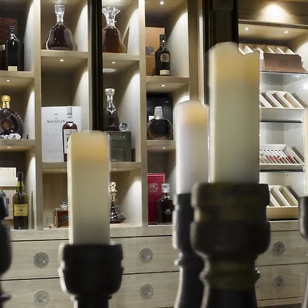 Ξενοδοχείο Le K2 Palace