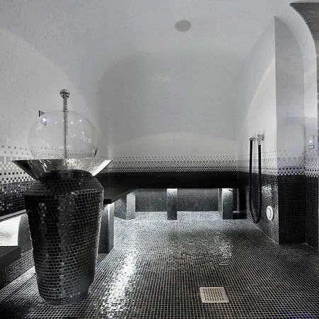 Le K2 Palace קורשבל
